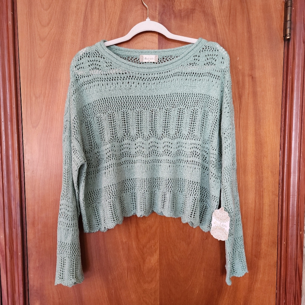 Altar'd State NWT Green Knitted Summer Top